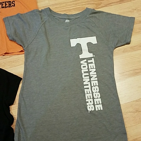 Tennessee VOLS Graphic Tees Bundle + FREE UT Tank - Picture 4 of 8